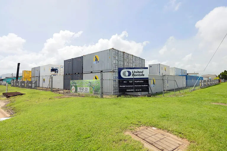 Succursale de United Rentals à Cairns