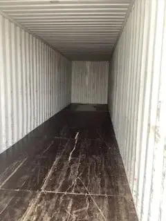en 1