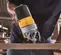 Scie sauteuse DEWALT jaune, grise et noire, sans fil, électrique