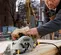 Scie circulaire DEWALT jaune, grise et noire, 18,4 cm, entraînement par vis sans fin, électrique