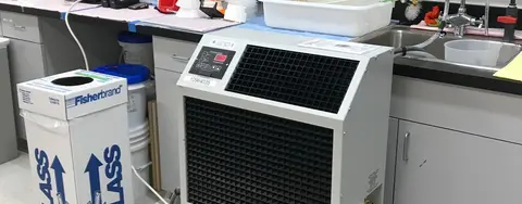Radiateur dans un laboratoire