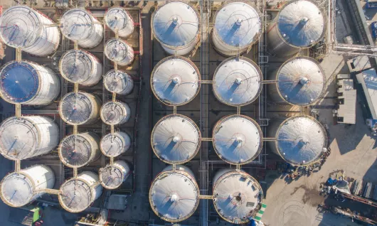 vue d’ensemble d’un site industriel
