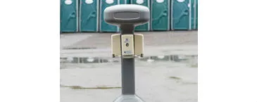 Support de désinfection portatif pour les mains