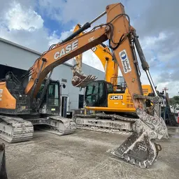 excavatrice Case CX245D LC 2020