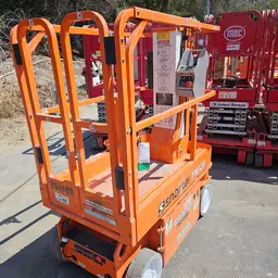 Plateforme élévatrice autopropulsée une personne Snorkel TM12E 2020