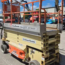 Plateforme élévatrice JLG 3246ES 2015