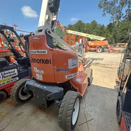 Nacelle élévatrice articulée Snorkel A46JE 2017
