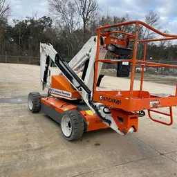 Nacelle élévatrice articulée Snorkel A38E 2019