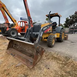 Chargeuse à pneus John Deere 210L EP 2019