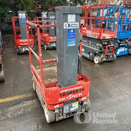 Plateforme élévatrice autopropulsée à une personne Skyjack SJ12 2015
