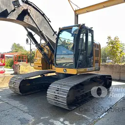 excavatrice John Deere 245G LC 2021