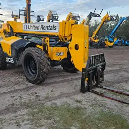 Chariot chariot élévateur JCB 507-42 2021