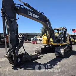 excavatrice John Deere 245G LC 2020