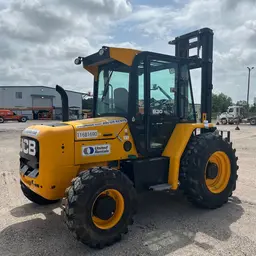 Chariot chariot élévateur JCB 930-4 2022