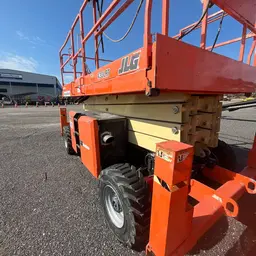 plateforme élévatrice tout-terrain JLG 430LRT 2018
