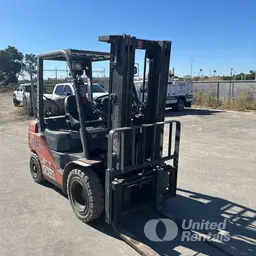 Chariot élévateur d’entrepôt Toyota 8FGU25 2019