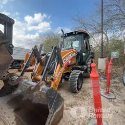 Chargeuse de rétrocaveuse Case 580N EP 2022