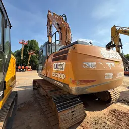 excavatrice Case CX210D 2021
