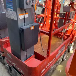 Plateforme élévatrice autopropulsée une personne Skyjack SJ12 2018