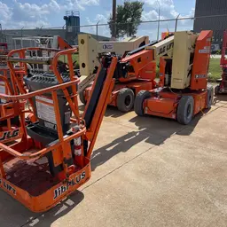 Nacelle élévatrice articulée JLG E300AJP 2018