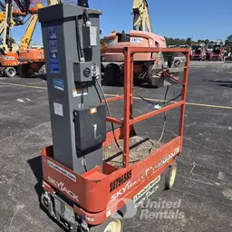 Plateforme élévatrice autopropulsée à une personne Skyjack SJ16 2018