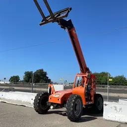 Chariot chariot élévateur SKYTRAK 6036 2018