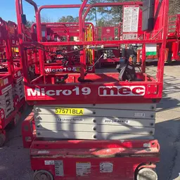 Plateforme élévatrice MEC MICRO 19 2018