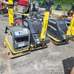 Compacteur à plaque vibratoire BOMAG BPR70/70DE 2021