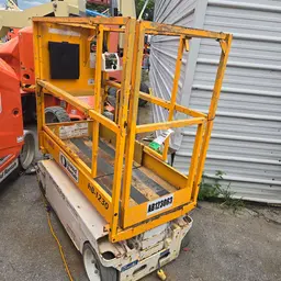 plateforme élévatrice Hy-Brid Lifts HB1230 2017