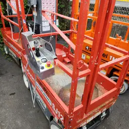 Plateforme élévatrice autopropulsée une personne Skyjack SJ12 2018