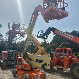 Nacelle élévatrice articulée JLG E400AJPN 2017