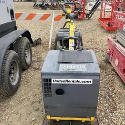 Compacteur à plaque vibratoire BOMAG BPR70/70DE 2021