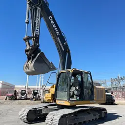 Excavatrice John Deere 210G LC 2018