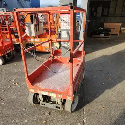Élévateur autopropulsé une personne Skyjack SJ16 2017