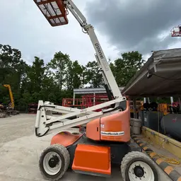 Nacelle élévatrice articulée Snorkel A46JE 2017