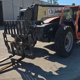 Chariot chariot élévateur JLG 742 2017