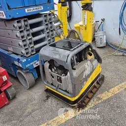 Compacteur à plaque vibratoire Wacker Neuson DPU6555He 2023