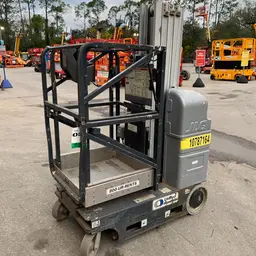 Plateforme élévatrice autopropulsée une personne JLG 20MVL 2018