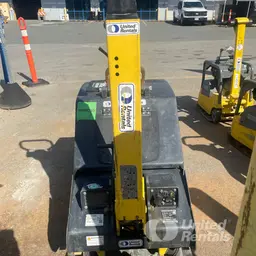Compacteur à plaque vibratoire BOMAG BPR70/70DE 2022