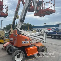 Nacelle élévatrice articulée Snorkel A46JE 2019