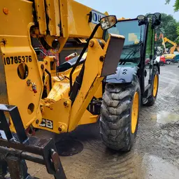 Chariot chariot élévateur JCB 510-56 S 2018