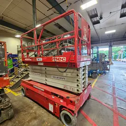 Plateforme élévatrice MEC 4555SE 2018