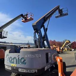 Nacelle élévatrice Genie S-85 2017