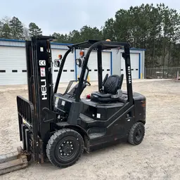 chariot élévateur d’entrepôt HELI CPCD25 2019