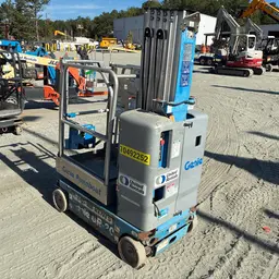 Élévateur autopropulsé une personne Genie GR-20 2016