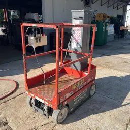 Plateforme élévatrice autopropulsée à une personne Skyjack SJ16 2018