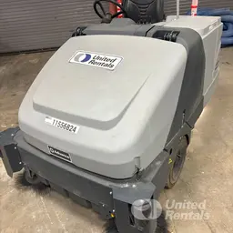 Balayeuse Clarke PROTERRA 5130 2022