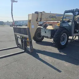Chariot élévateur Gehl RS6-42 2015