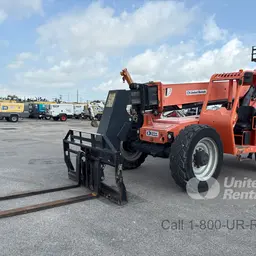 Chariot chariot élévateur SKYTRAK 8042 2018