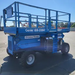 Plateforme élévatrice tout-terrain Genie GS-3384 RT 2016